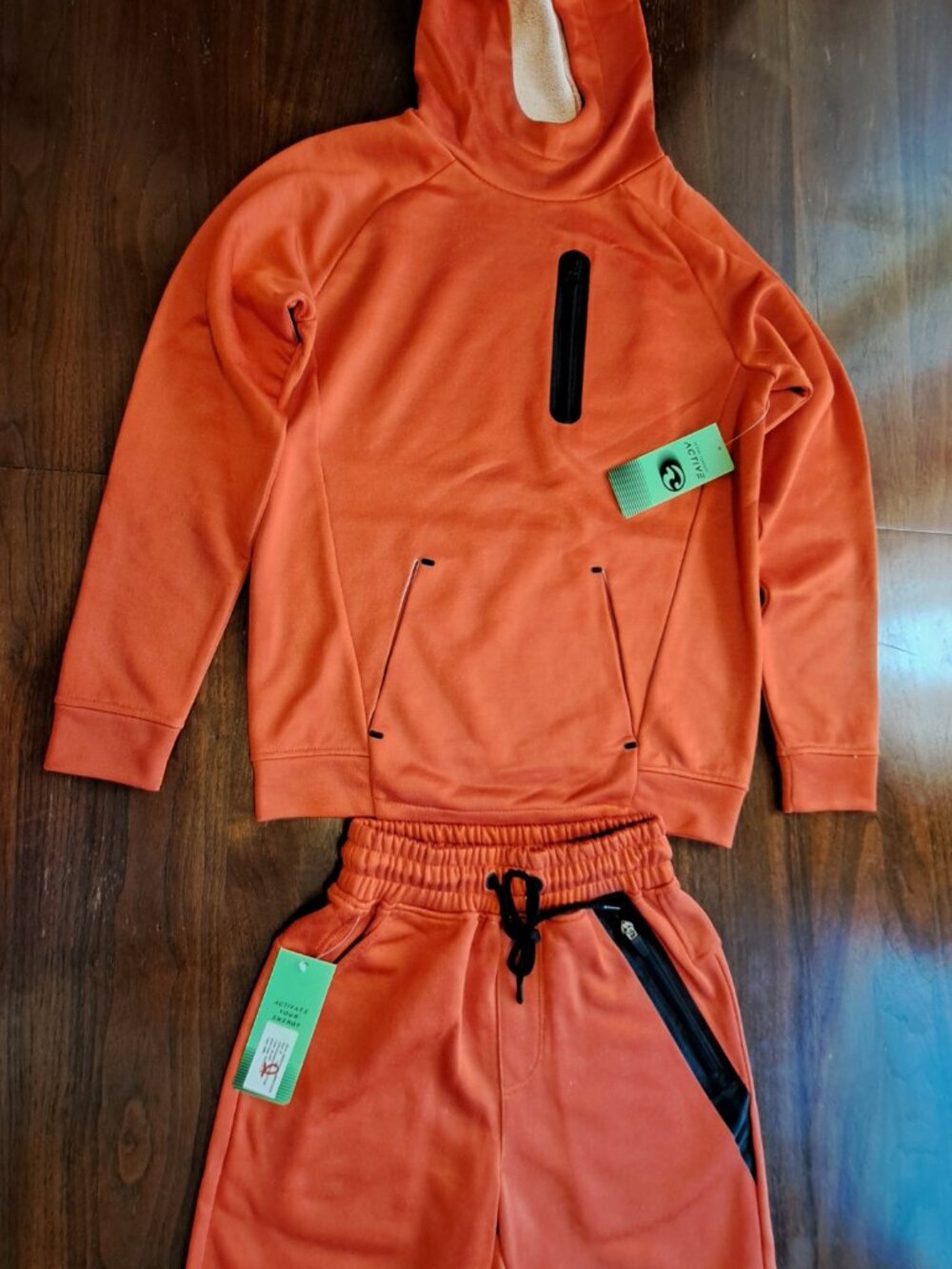 Ocean Current Active Kids 2-Piece Hoodie & Shorts Set NWT Size M Blaze Orange